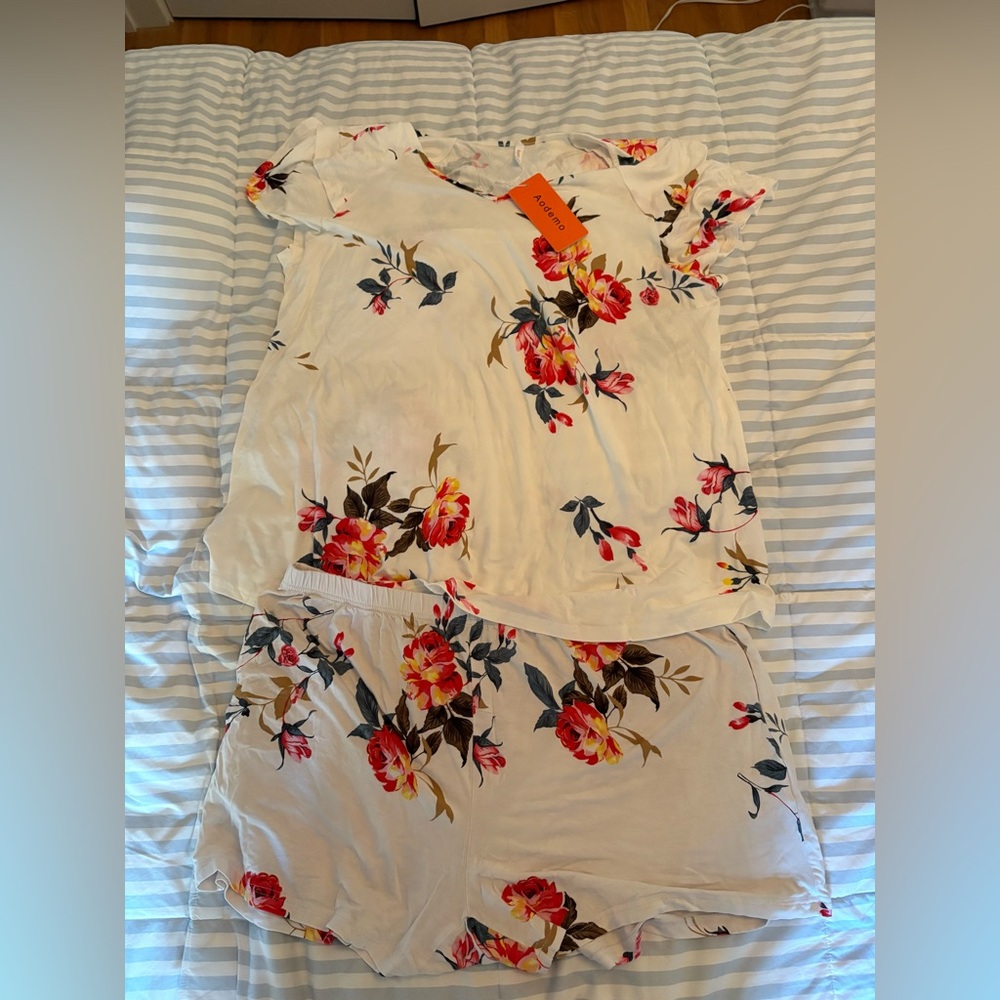 Floral Print Pajama Set